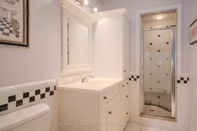 Additional property image - 56 Cameo St