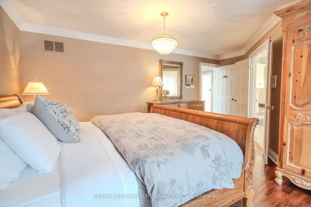 Additional property image - 56 Cameo St