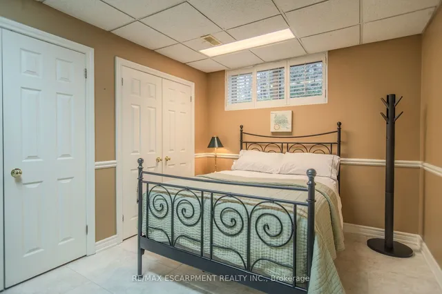 Additional property image - 56 Cameo St