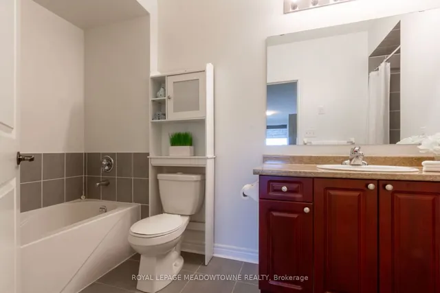 Additional property image - 383 Main St Unit 326