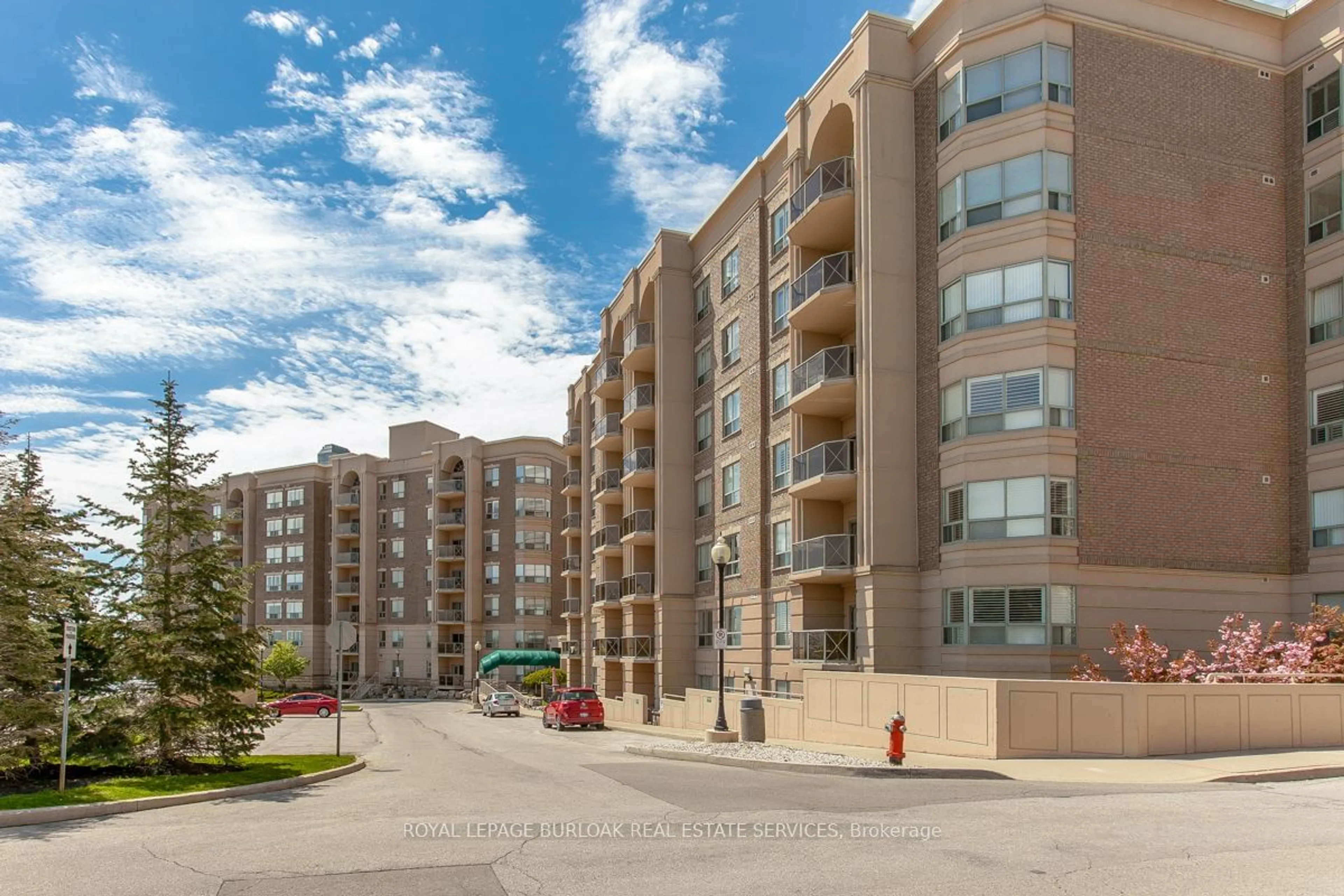 Patio, street for 2085 Amherst Heights Dr #502, Burlington Ontario L7P 5C2