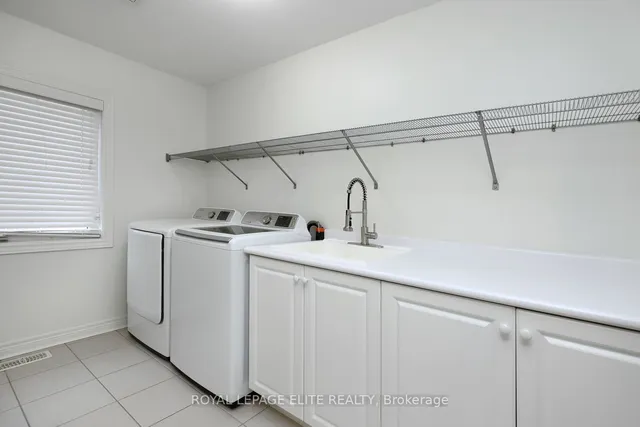 Additional property image - 5 MILITARY Cres