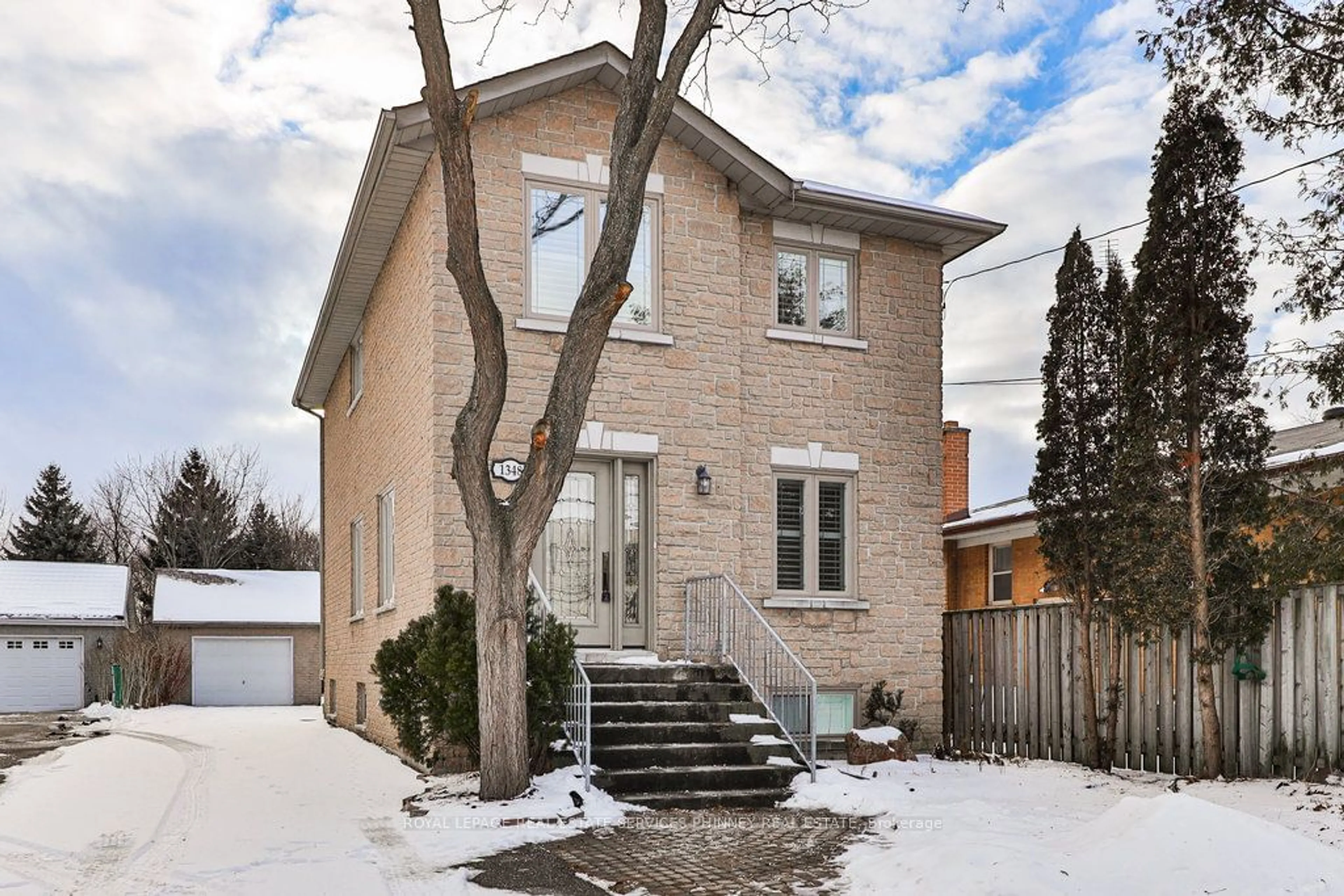 Home with brick exterior material, street for 1348 Northmount Ave, Mississauga Ontario L5E 1Y5