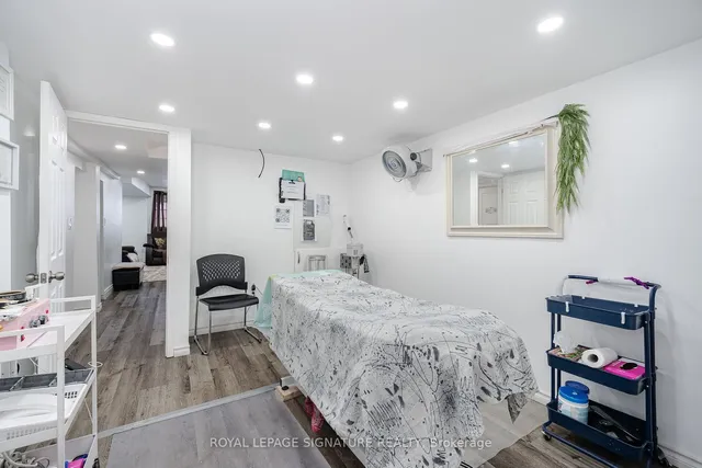 Additional property image - 32 Bay Breeze Dr