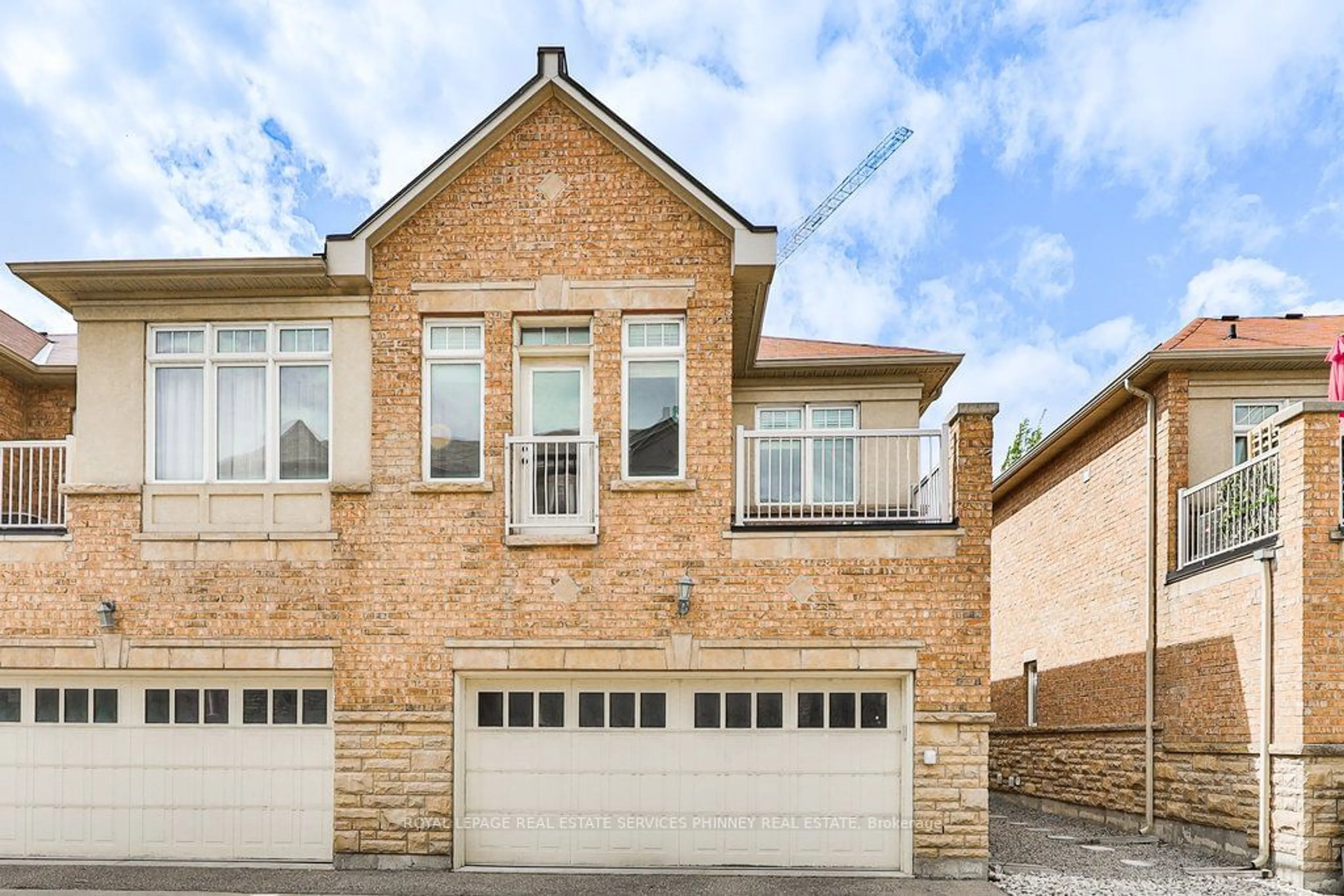 Home with brick exterior material, street for 2032 Lakeshore Rd, Mississauga Ontario L5J 1J8