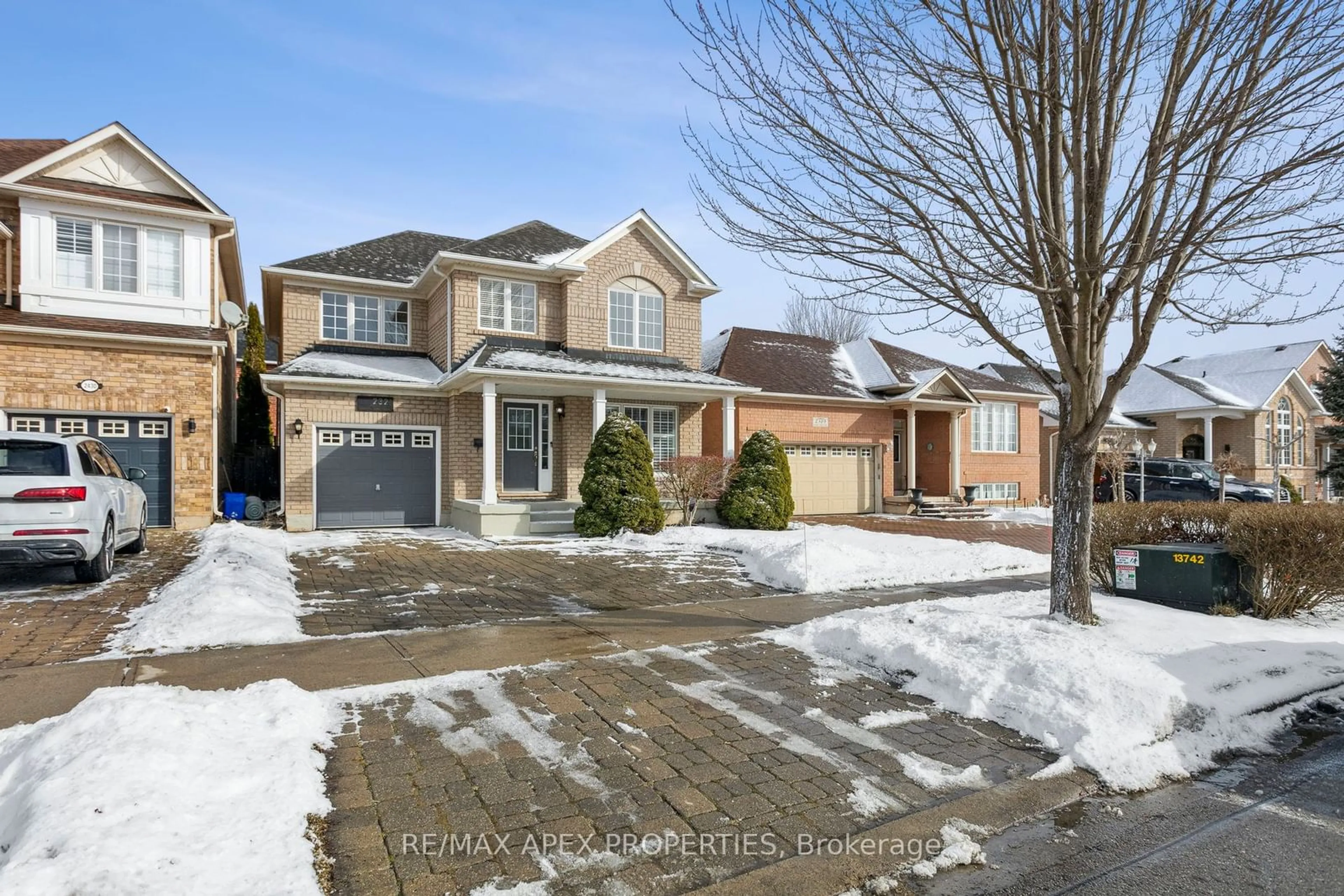 Home with brick exterior material, street for 2321 Grand Oak Tr, Oakville Ontario L6M 4X2