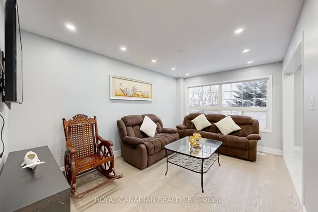 Additional property image - 11 Revelstoke Pl