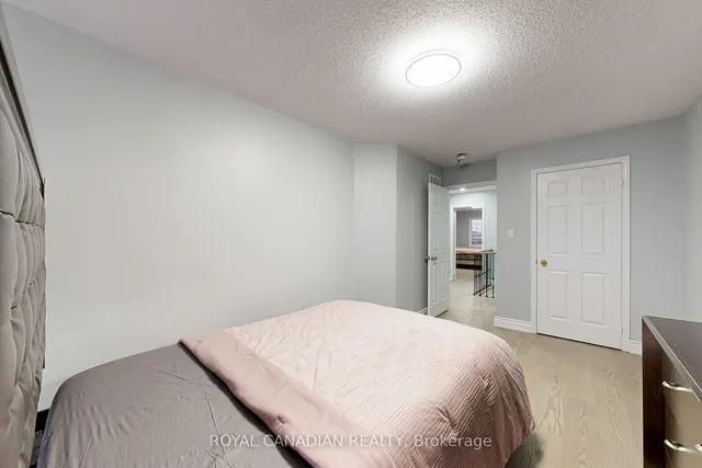 Additional property image - 11 Revelstoke Pl