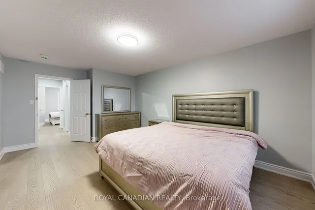 Additional property image - 11 Revelstoke Pl