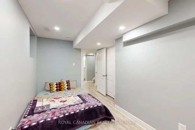 Additional property image - 11 Revelstoke Pl