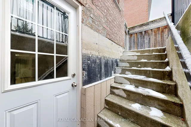 Additional property image - 11 Revelstoke Pl