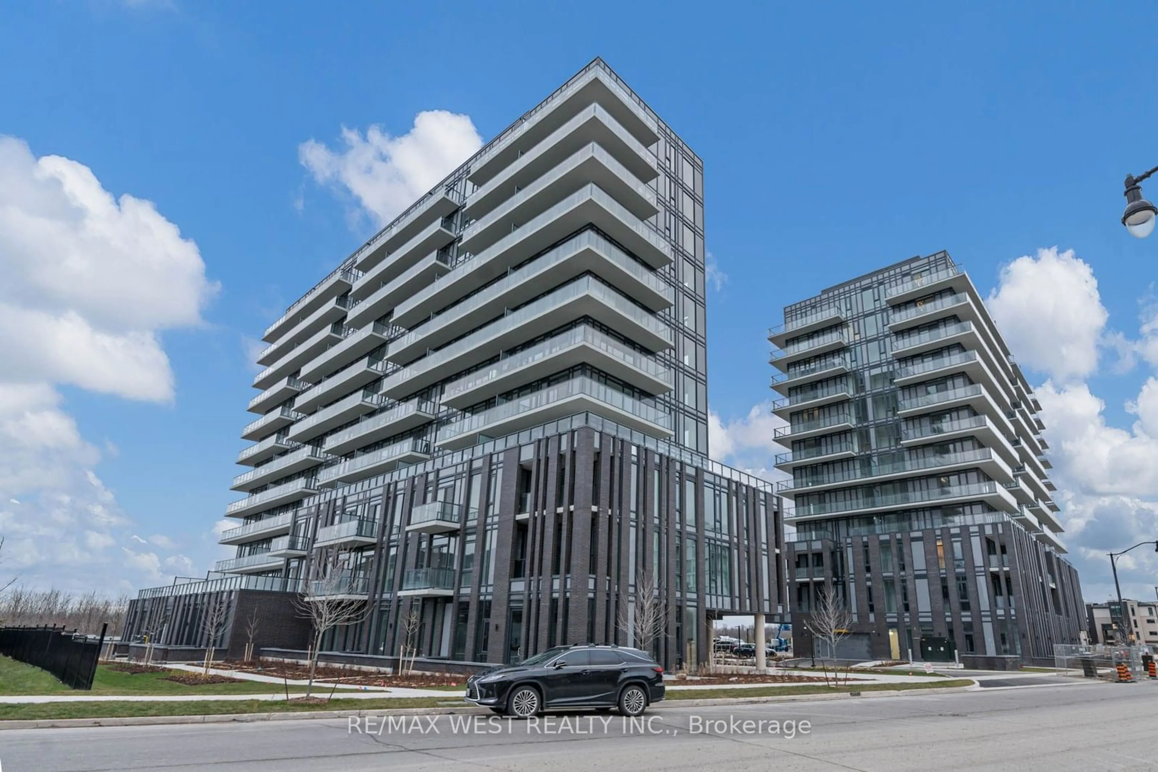 Indoor foyer for 225 Veterans Dr #603, Brampton Ontario L6Z 0E6