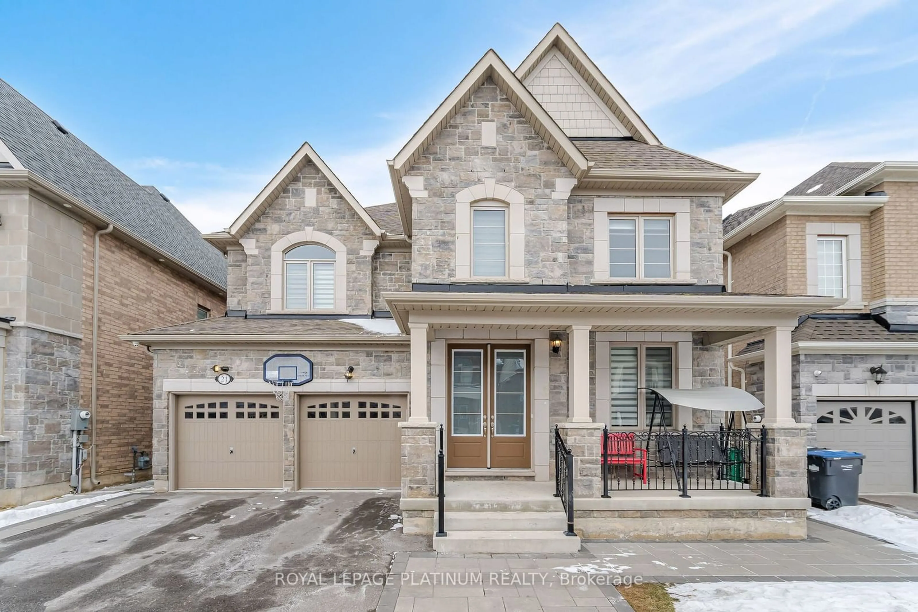 Home with brick exterior material, street for 21 Smallwood Rd, Brampton Ontario L7A 4Y7