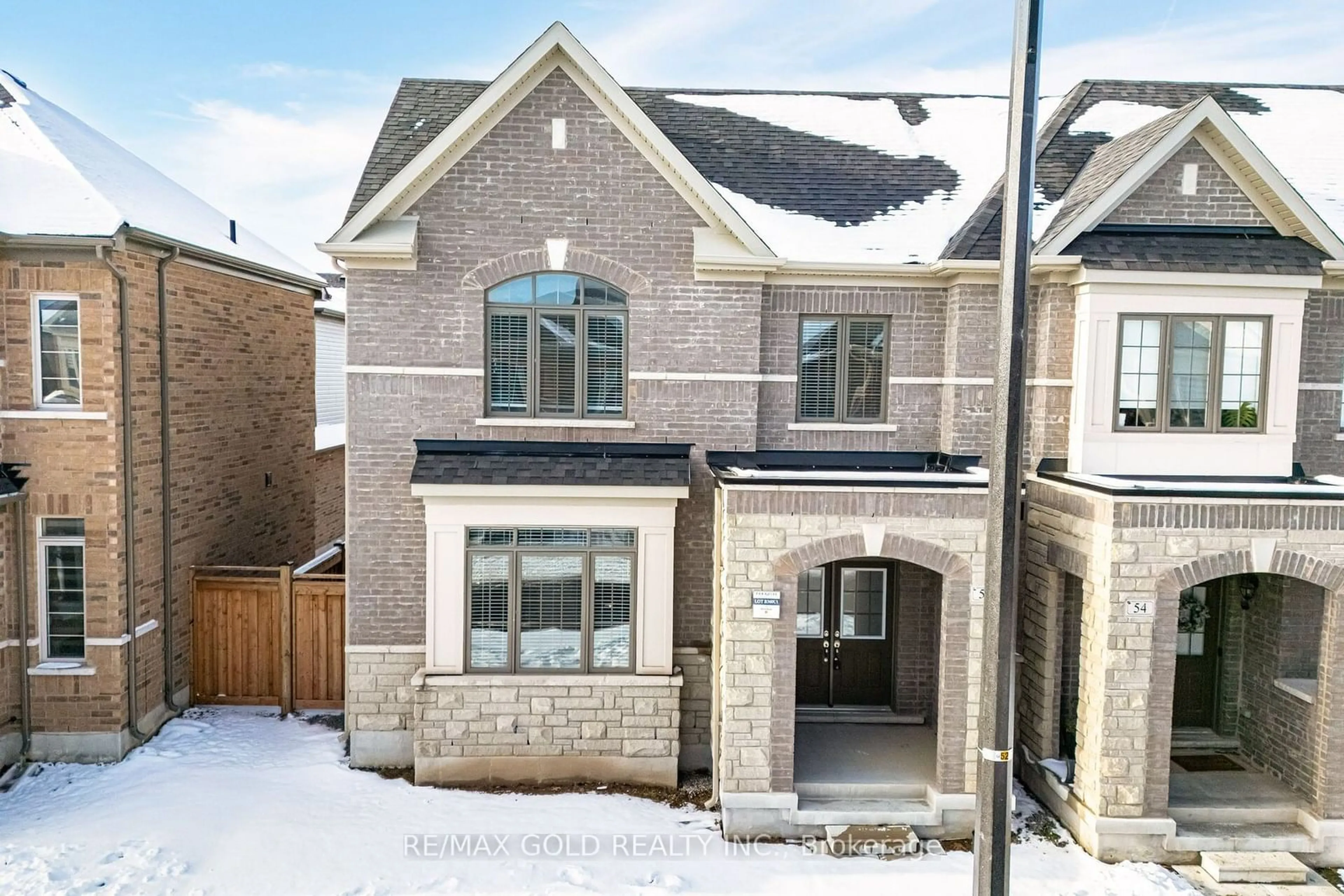 Home with brick exterior material, street for 52 Block Rd, Brampton Ontario L7A 5B3