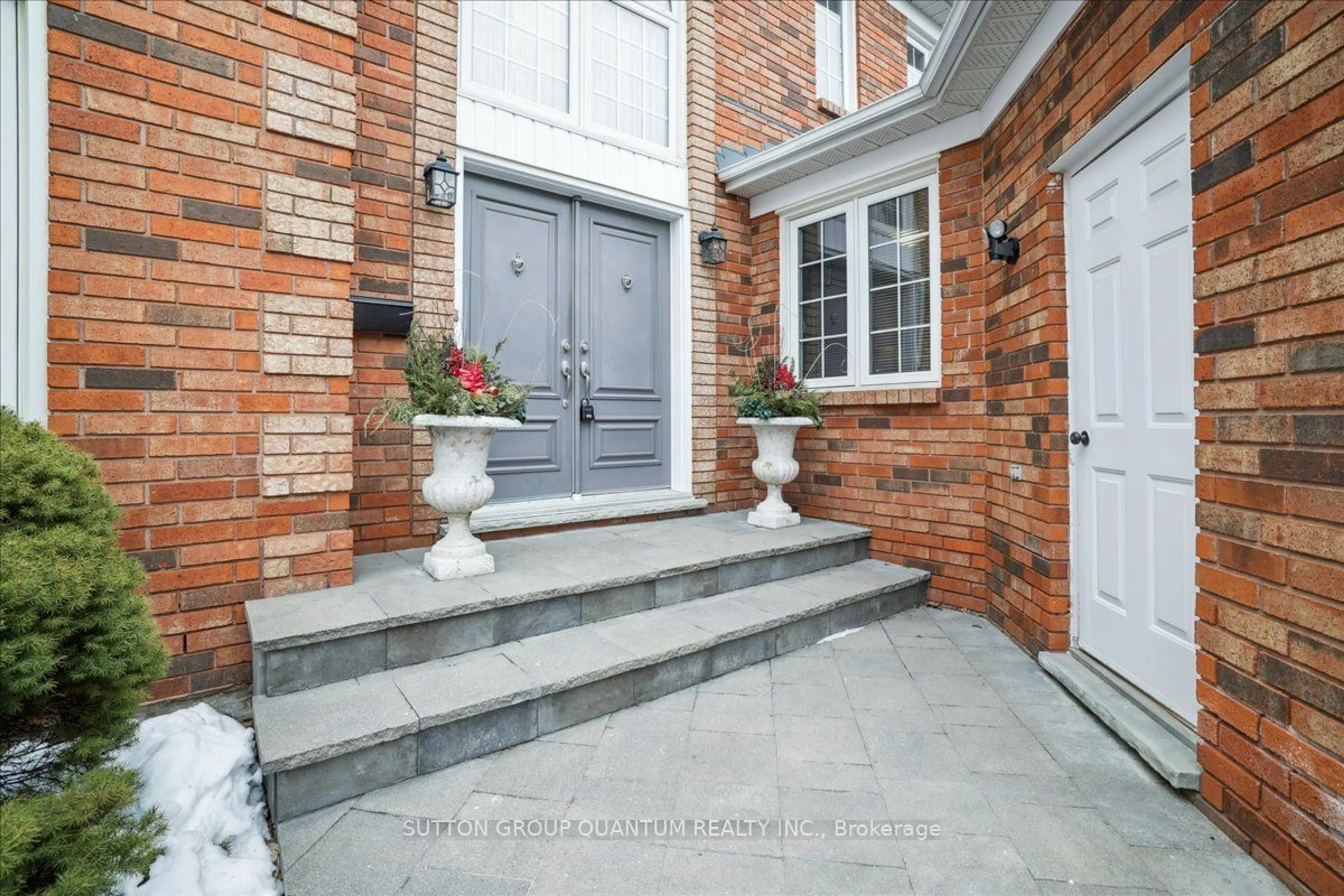 Unknown for 2103 Brays Lane, Oakville Ontario L6M 2T2