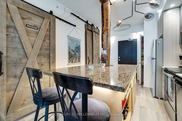 Additional property image - 5240 Dundas St Unit B215