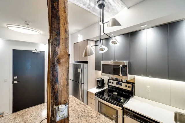 Additional property image - 5240 Dundas St Unit B215