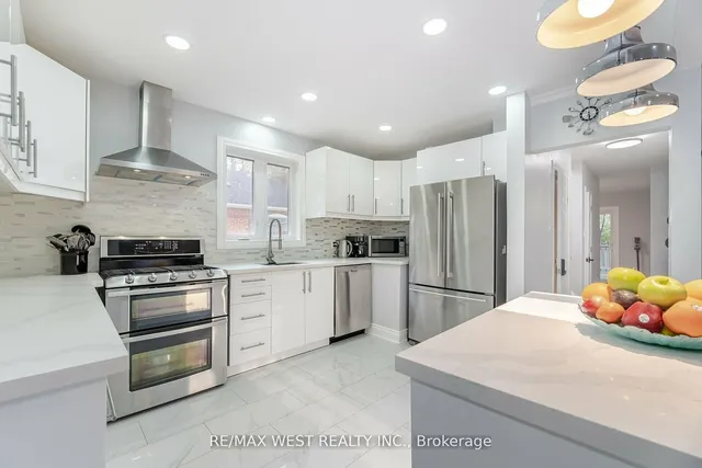 Additional property image - 12 Gordon Park Dr