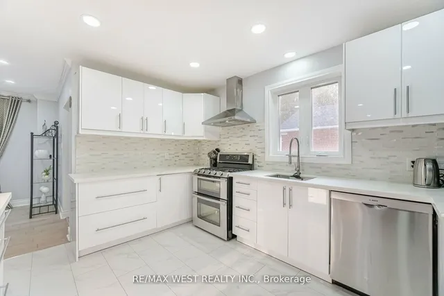 Additional property image - 12 Gordon Park Dr