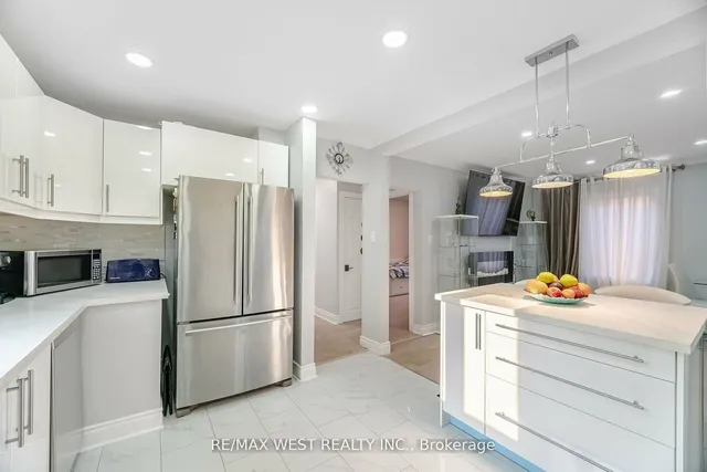 Additional property image - 12 Gordon Park Dr
