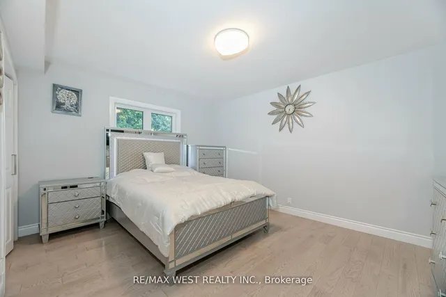 Additional property image - 12 Gordon Park Dr