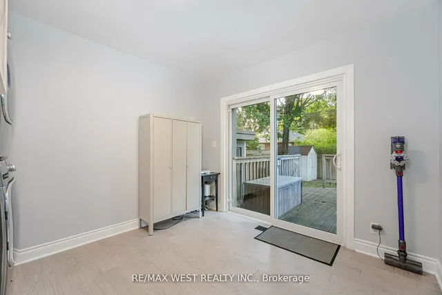 Additional property image - 12 Gordon Park Dr
