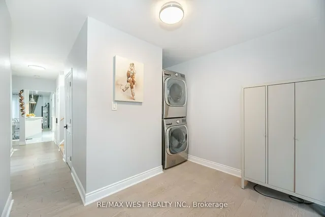 Additional property image - 12 Gordon Park Dr