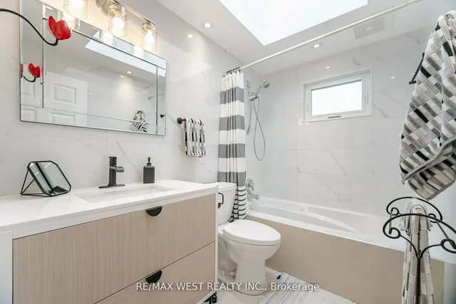 Additional property image - 12 Gordon Park Dr