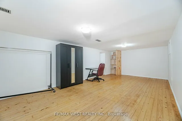 Additional property image - 12 Gordon Park Dr