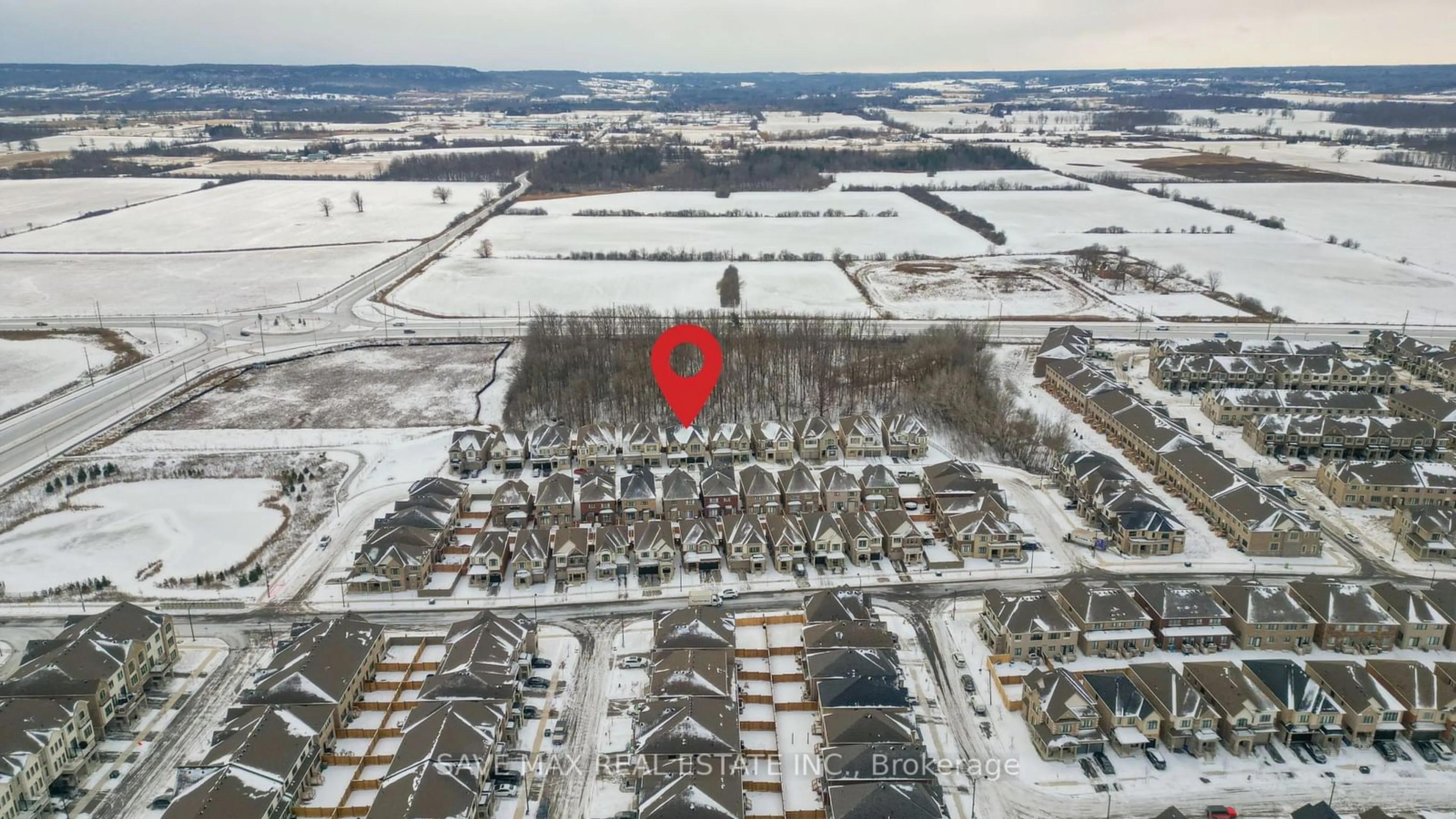 A pic from outside/outdoor area/front of a property/back of a property/a pic from drone, unknown for 449 Thornborrow Crt, Milton Ontario L9E 1T4