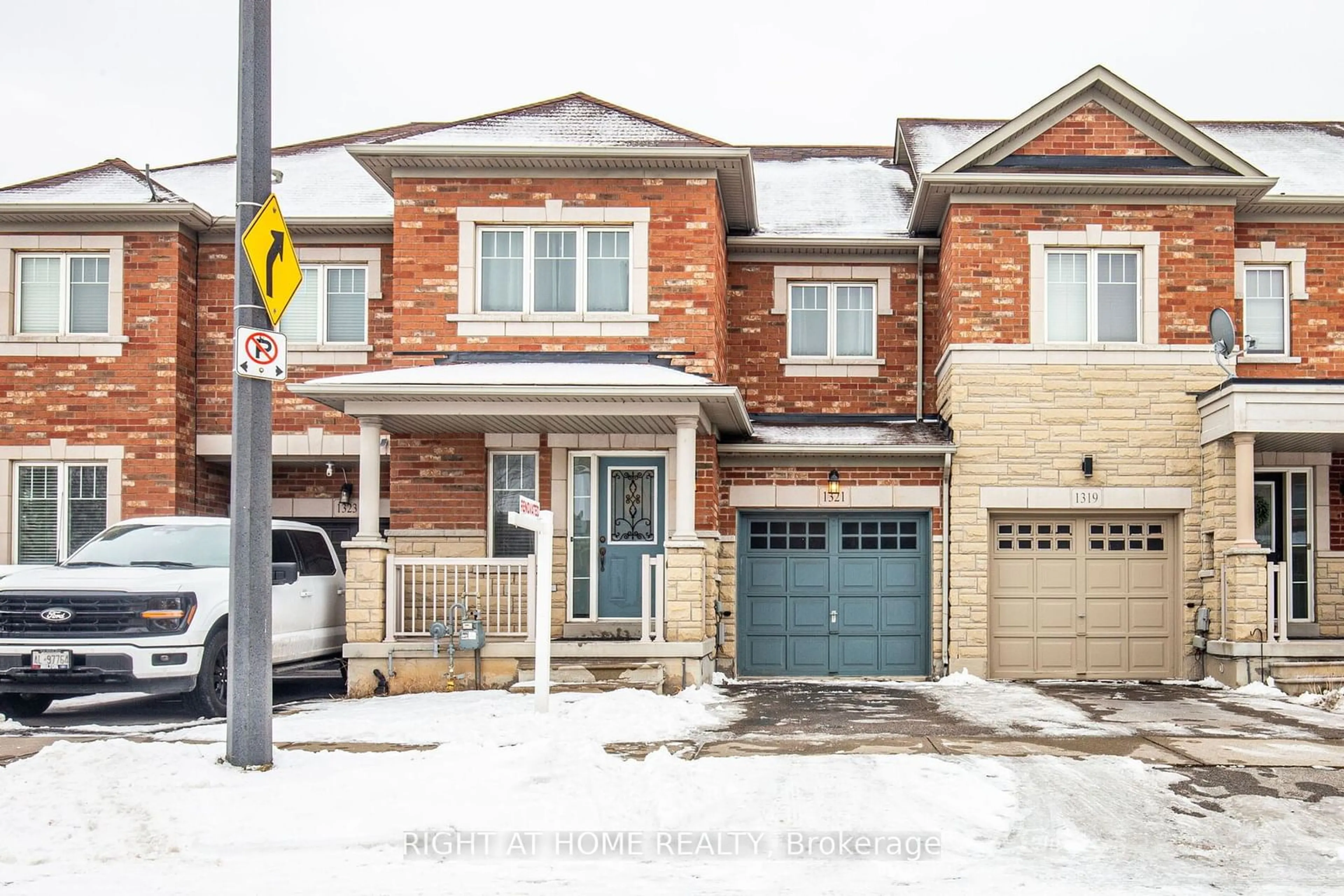 Home with brick exterior material, street for 1321 Brandon Terr, Milton Ontario L9T 7R3