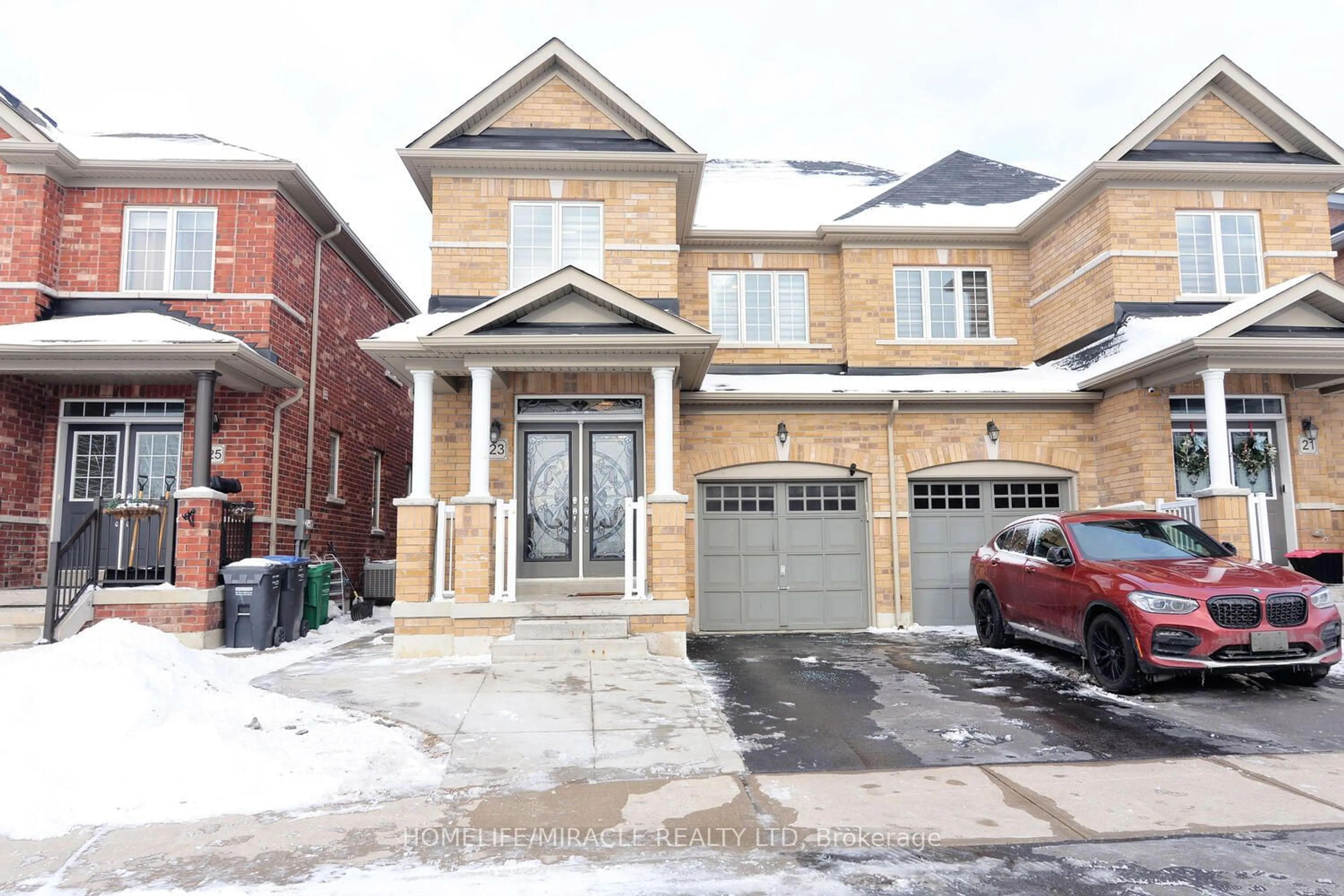 Home with brick exterior material, street for 23 Falling Leaf Dr, Caledon Ontario L7C 3Z4