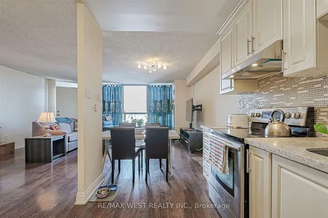 Additional property image - 10 Martha Eaton Way Unit 1801
