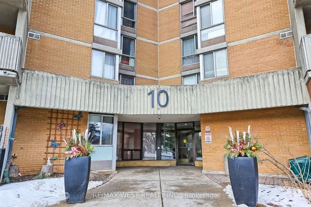 Additional property image - 10 Martha Eaton Way Unit 1801