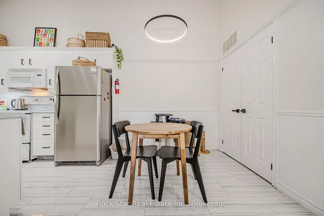 Additional property image - 4013 Kilmer Dr Unit 404