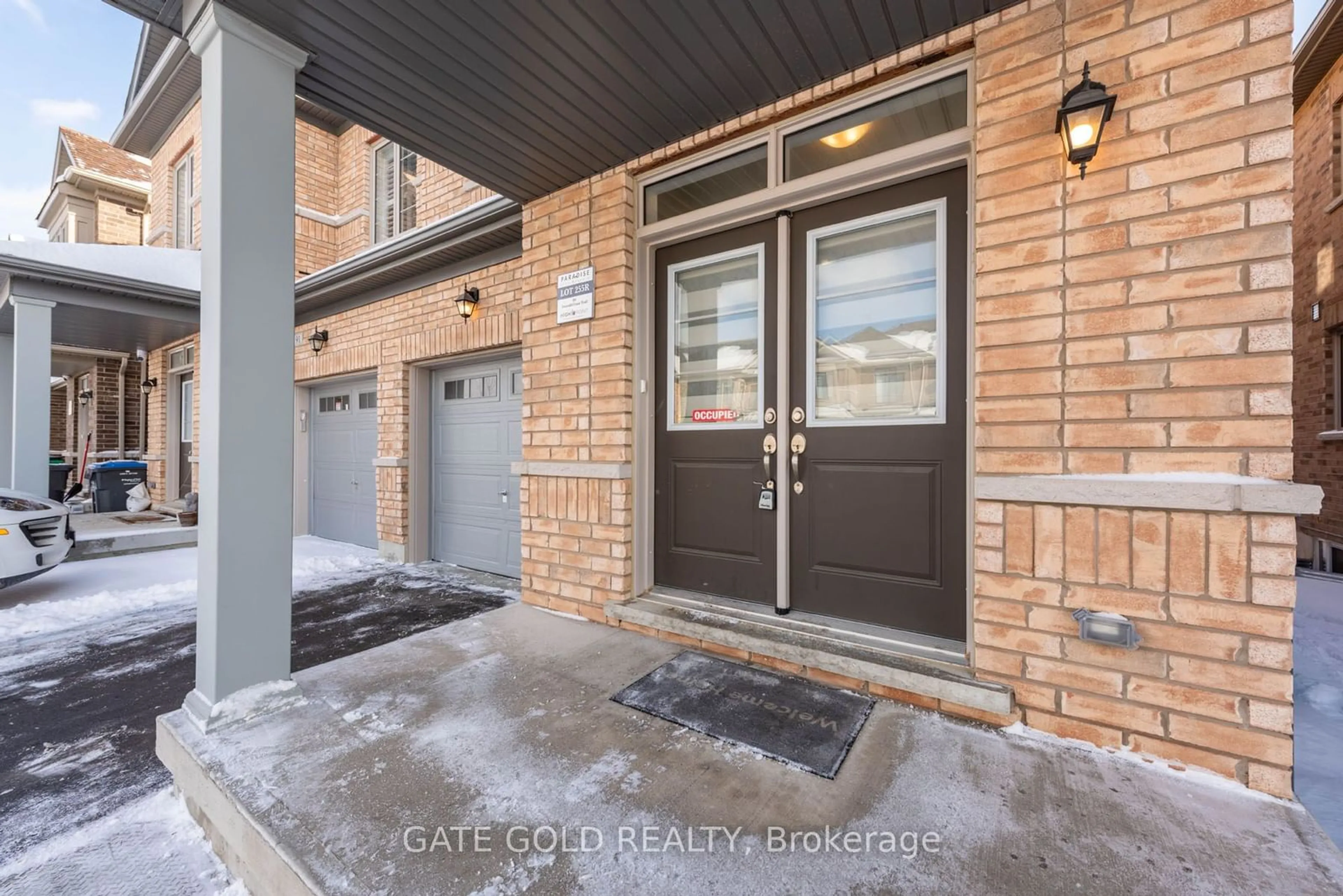 Indoor entryway for 89 Emerald Coast Tr, Brampton Ontario L7A 5A7