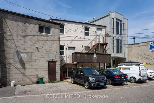 Additional property image - 3335 Dundas St