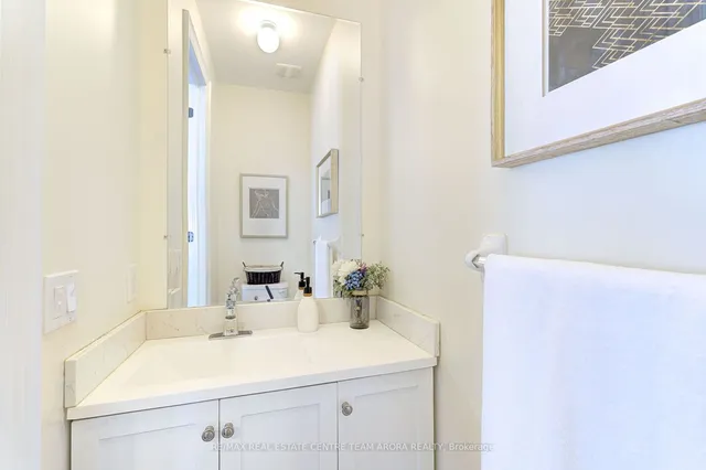 Additional property image - 29 Ladbrook Cres