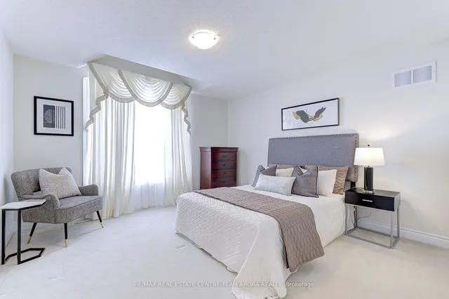 Additional property image - 29 Ladbrook Cres