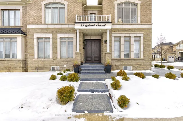 Additional property image - 29 Ladbrook Cres