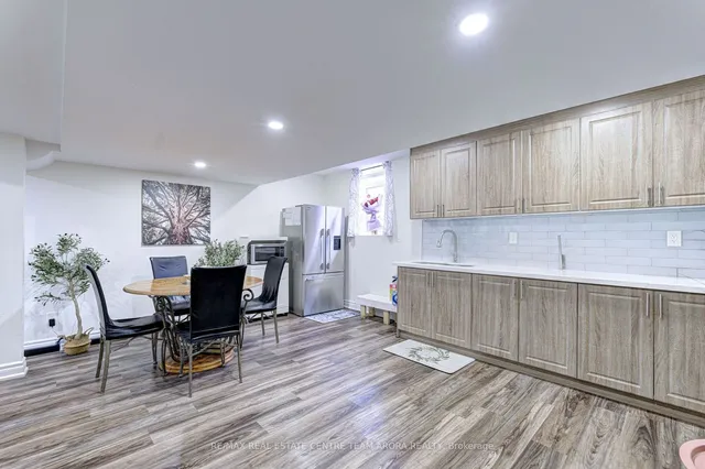 Additional property image - 29 Ladbrook Cres