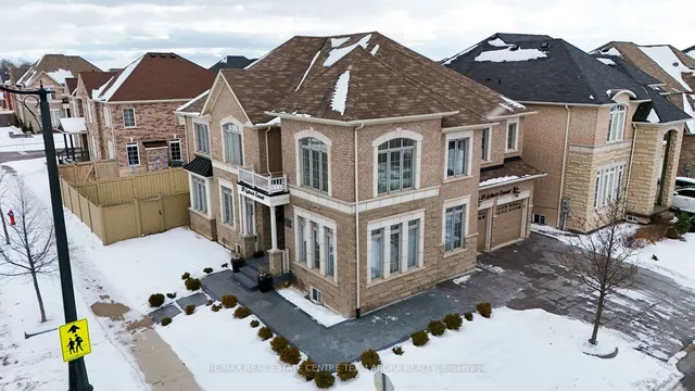 Additional property image - 29 Ladbrook Cres