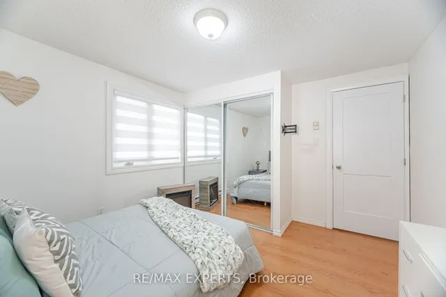 Additional property image - 9 Grand River Crt