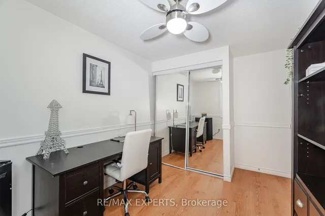 Additional property image - 9 Grand River Crt