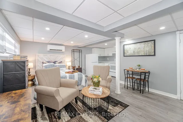 Additional property image - 9 Grand River Crt