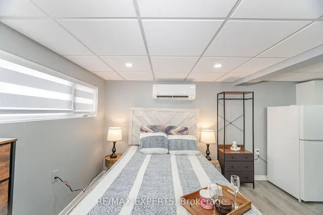 Additional property image - 9 Grand River Crt