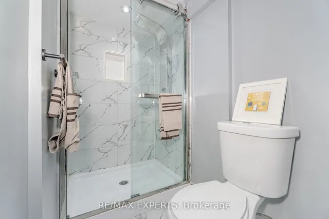 Additional property image - 9 Grand River Crt