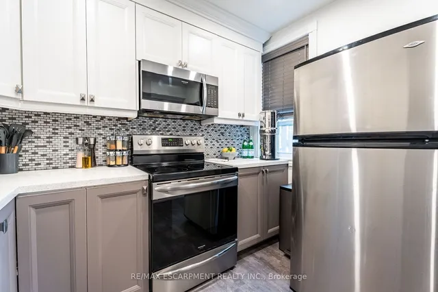 Additional property image - 2027 BLUEFIELDS Dr Unit 5