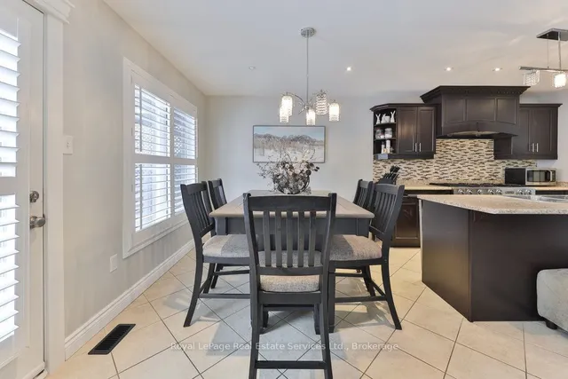 Additional property image - 395 Dymott Ave