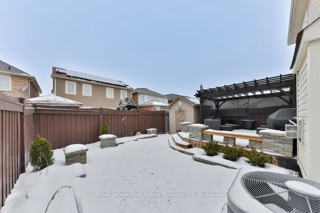 Additional property image - 395 Dymott Ave